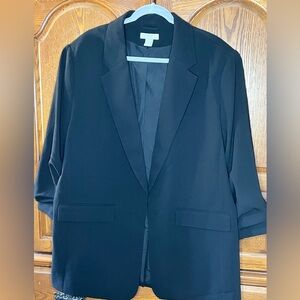 H&M Black Blazer – Size 2X – Lightly Worn